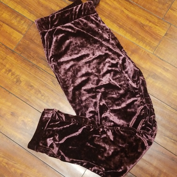 Lori Goldstein velvet pants. - Picture 3 of 6